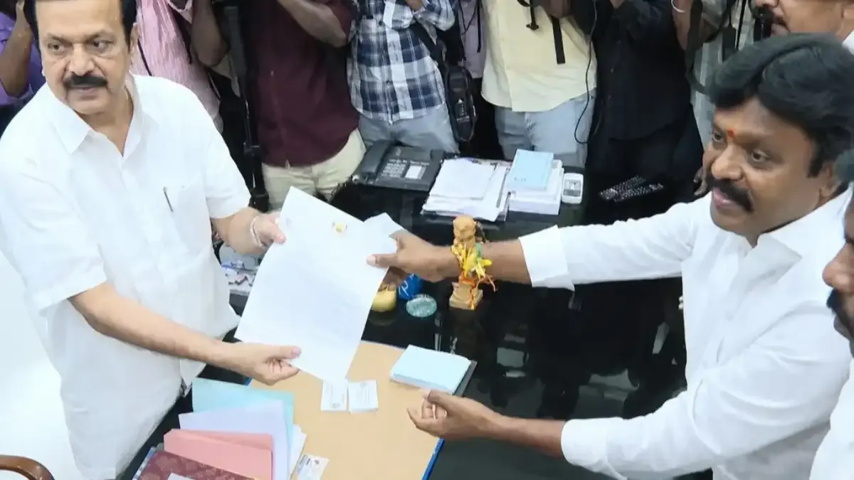 மக்கள் நலன் கருதியே எம்எல்ஏ பதவி ராஜினாமா - இசக்கி சுப்பையா ஸ்பீச்!